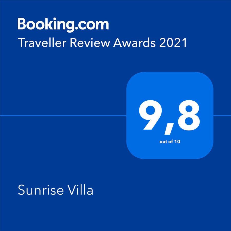 Sunrise Villa بيرفوليا المظهر الخارجي الصورة