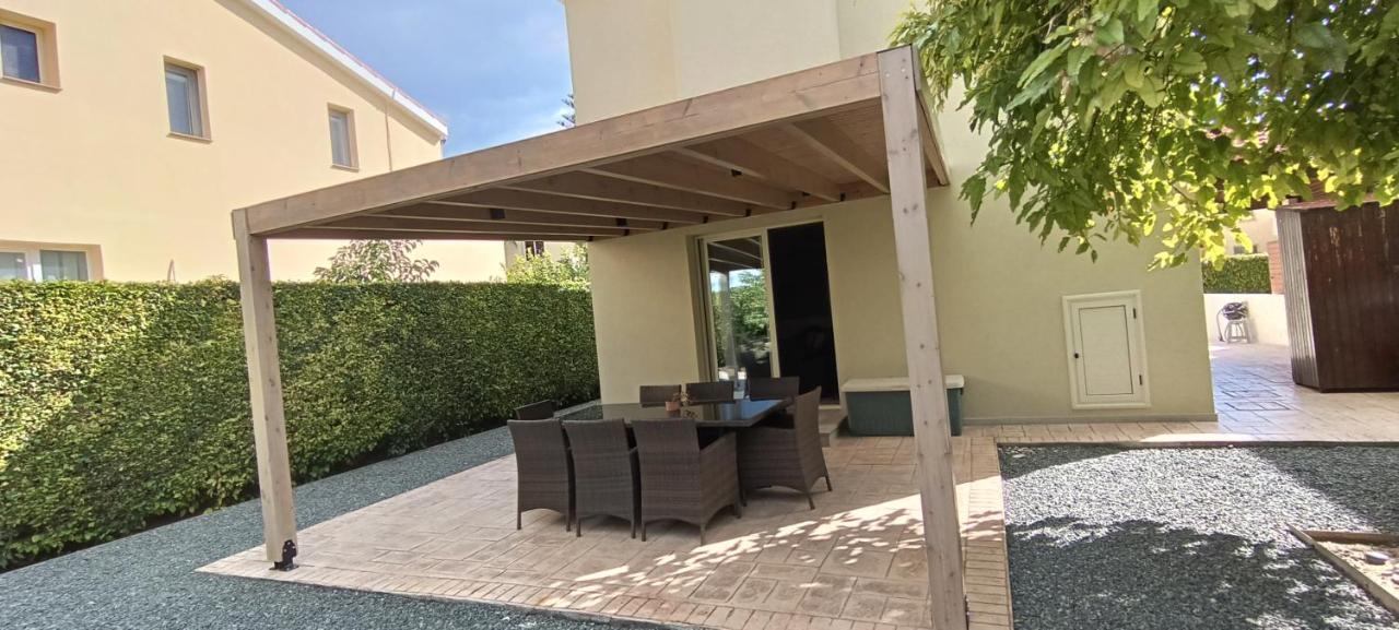 Sunrise Villa بيرفوليا المظهر الخارجي الصورة
